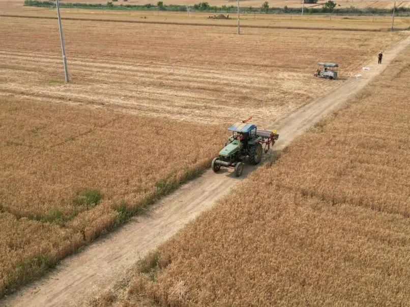 H-2A tractor